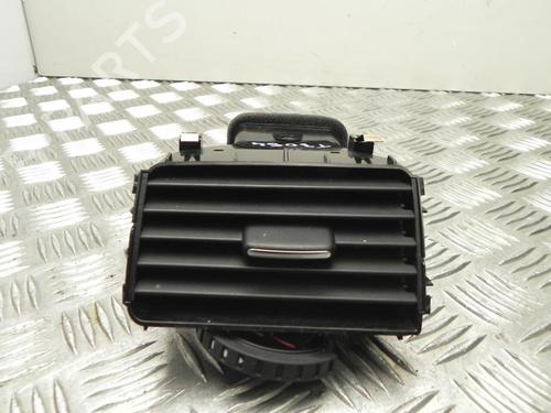 Used Air vent VW TOUAREG (7P5, 7P6) 3.0 V6 TDI (245 hp) 28910811