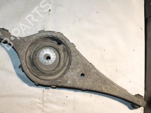 Used Right front suspension arm Right front suspension arm VOLVO XC70 II (136) D5 AWD (215 hp) 28924870 28924870