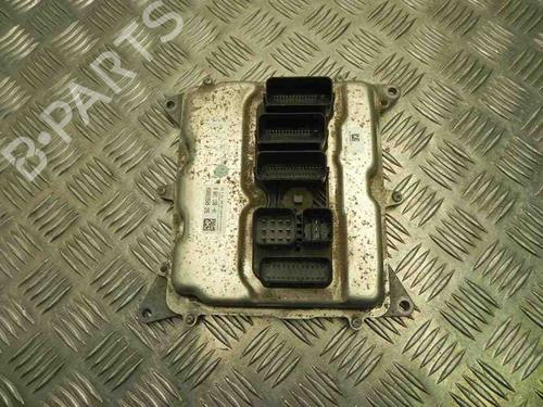 Used Engine control unit (ECU) BMW 3 (F30, F80) 328 i (245 hp) 28923392