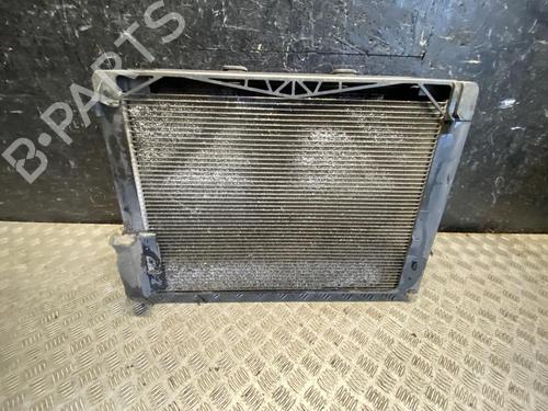 water-radiator-bmw-5-gran-turismo-f07-2009-2010-2011-2012-2013-2014-2015-2016-2017-37558308 main image