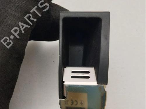 Asbak MASERATI GRAN TURISMO I 4.2 (405 hp) 28931928