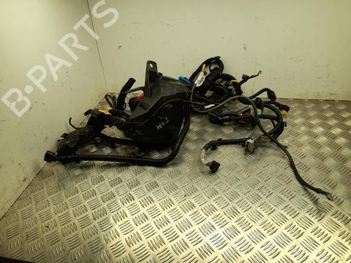 Used Wiring harness Wiring harness 37557249 37557249