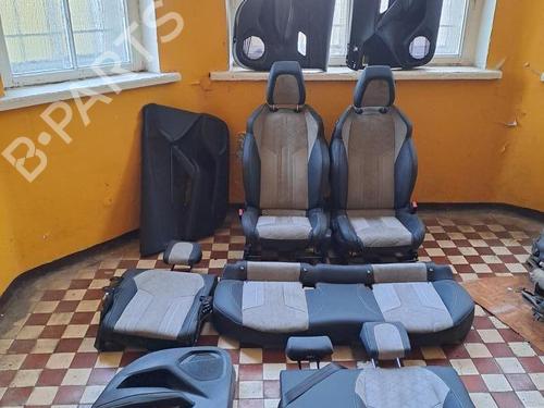 Used Seats set PEUGEOT 208 II (UB_, UP_, UW_, UJ_) e-208 (136 hp) 30280578