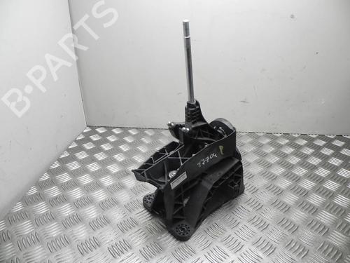 Used Gear lever FORD B-MAX (JK) 1.5 TDCi (75 hp) 28934876