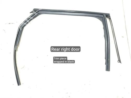 Gummiliste Gummiliste BENTLEY BENTAYGA (4V1) 6.0 (608 hp) 33847838 33847838