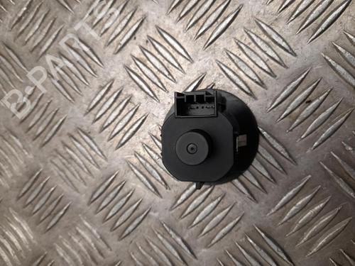 Switch POLESTAR POLESTAR 4 EV All-wheel Drive | BP37565348I30 - Image 2