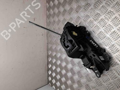 Used Gear lever TOYOTA YARIS (_P13_) 1.5 Hybrid (NHP130_) (101 hp) 28914639