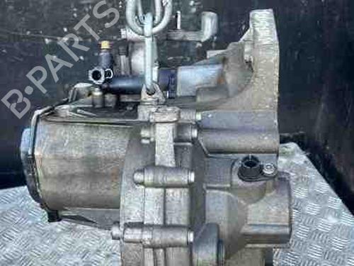 Used Gearbox VW POLO VI (AW1, BZ1, AE1) 1.0 (75 hp) 28919944
