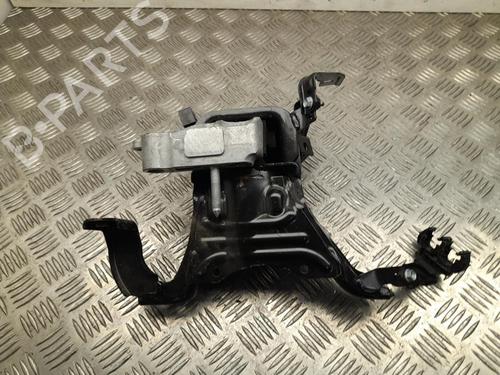 Used Engine mount Engine mount 37571648 37571648