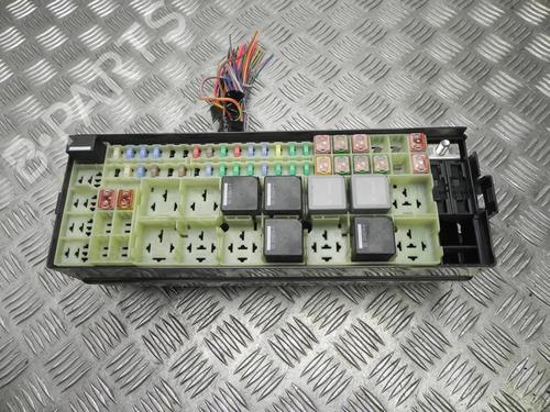 Used Fuse box Fuse box 37543300 37543300