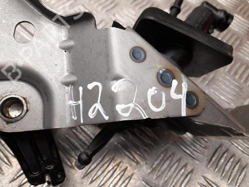 Clutch pedal MAZDA CX-30 (DM) SKYACTIV-X M Hybrid (DMFP) | BP37561051I13 - Image 4