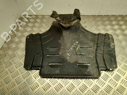 Used Underbody protection Underbody protection MASERATI GHIBLI III (M157) 3.0 S (409 hp) 28922639 28922639