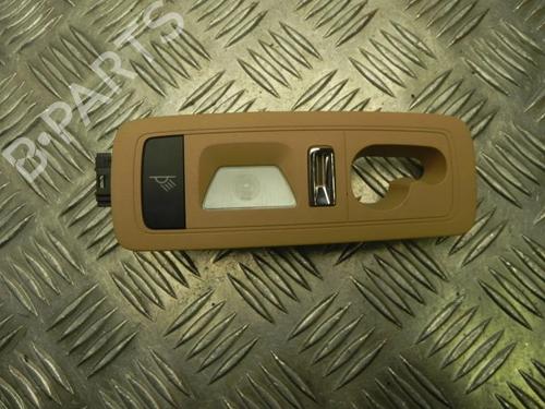 Used Interior roof light Interior roof light PORSCHE CAYENNE (92A) 3.0 Diesel (245 hp) 28913981 28913981