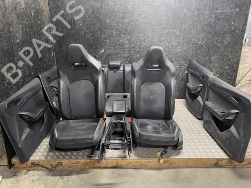 Used Seats set Seats set 38966923 38966923