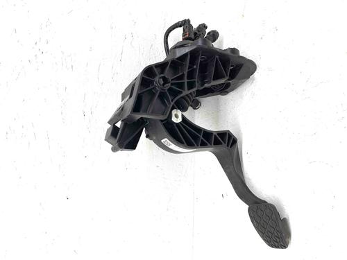 Used Clutch pedal FORD FIESTA VII (HJ, HF) 1.0 EcoBoost (140 hp) 28934694