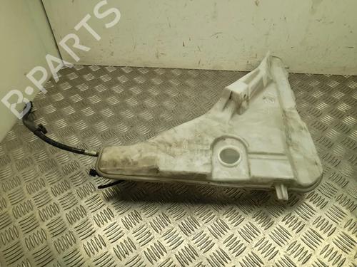 Used Windscreen washer tank VW TOUAREG (CR7, RC8) 3.0 TSI 4motion (340 hp) 32445198