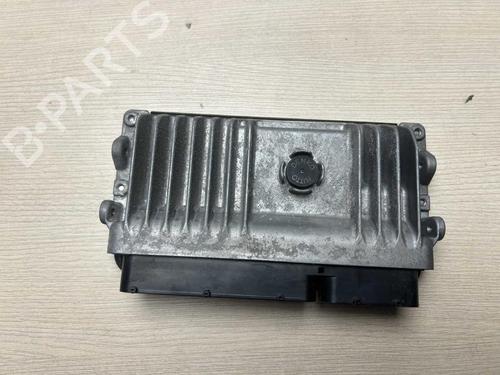 engine-control-unit-ecu-toyota-c-hr-_x1_-2016-38965927 main image