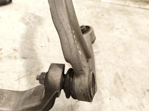 Right front steering knuckle MASERATI QUATTROPORTE VI 3.8 GT S | BP28917099M26