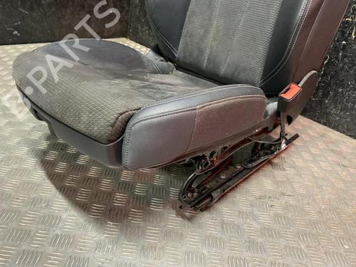 Right front seat AUDI A4 B9 Avant (8W5, 8WD) 35 TDI Mild Hybrid | BP37568198C16 - Image 2