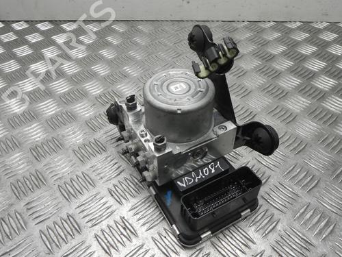 Used ABS pump VOLVO S90 II (234) D4 (190 hp) 28915365