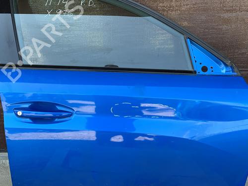 Used Right front door PEUGEOT 208 II (UB_, UP_, UW_, UJ_) e-208 (136 hp) 28923936