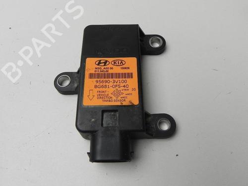 Used Electronic sensor KIA SPORTAGE III (SL) 2.0 CRDi AWD (184 hp) 28914894