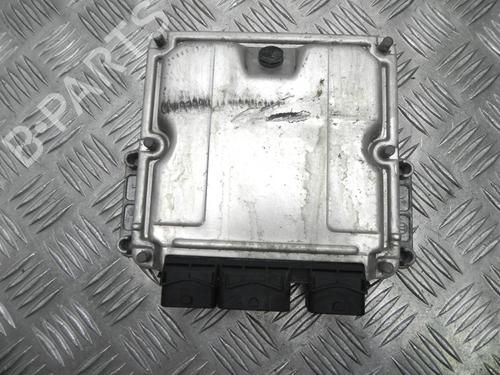 Used Engine control unit (ECU) Engine control unit (ECU) 37580713 37580713