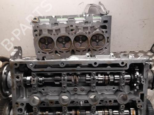 Used Cylinder head Cylinder head 37567076 37567076