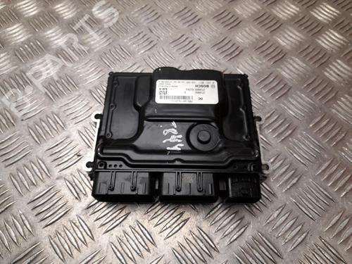 engine-control-unit-ecu-nissan-primastar-van-x82-2021-37561096 main image