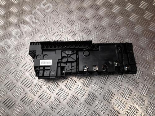 Used Fuse box Fuse box MERCEDES-BENZ V-CLASS (W447) V 250 BlueTEC / d (447.811, 447.813, 447.815) (190 hp) 40242052 40242052