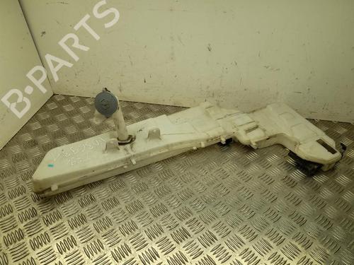 Used Windscreen washer tank Windscreen washer tank 37562728 37562728