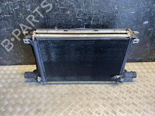 Used Water radiator Water radiator 37560369 37560369