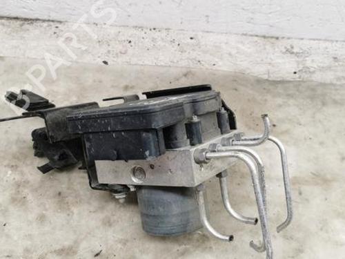 Used Electronic module RENAULT ZOE (BFM_) ZOE (92 hp) 28948504