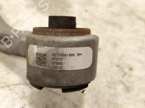 Right front steering knuckle MASERATI QUATTROPORTE VI 3.8 GT S | BP28917099M26