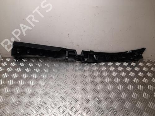 Boot lining TESLA MODEL Y (5YJY) Long Range All-wheel Drive | BP37549242I3 - Image 2