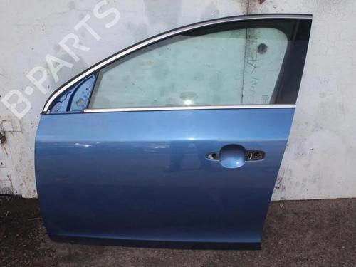 Used Left front door Left front door VOLVO V60 I (155) 1.6 DRIVe (114 hp) 28913636 28913636