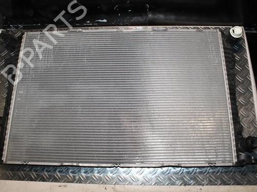 Used Water radiator AUDI Q5 (8RB) 2.0 TFSI hybrid quattro (245 hp) 31592857
