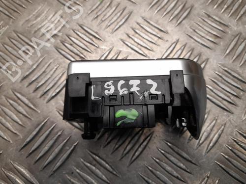 Steering wheel controls LAND ROVER DISCOVERY V (L462) 3.0 SDV6 4x4 | BP37556301E15 - Image 4