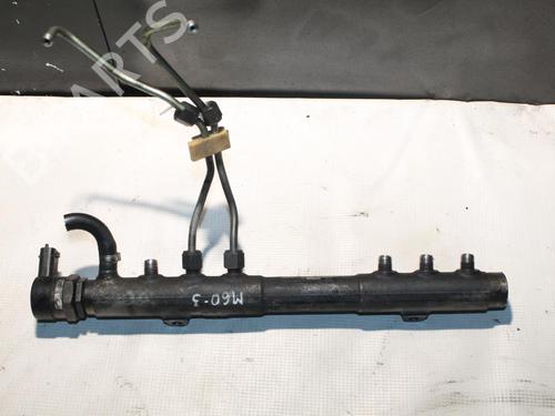 Used Injection rail Injection rail 38963757 38963757