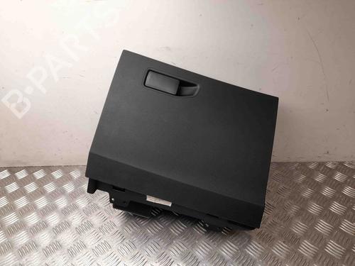Used Glove box PEUGEOT 3008 II SUV (MC_, MR_, MJ_, M4_) 1.2 THP/ PureTech 130 (MRHNSM, MRHNSU, MRHNSJ, MRHNYW,... (131 hp) 28922756
