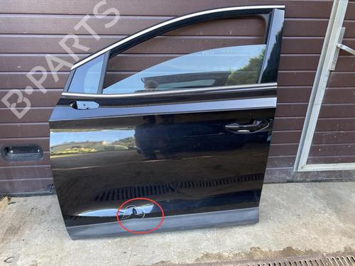 Used Left front door Left front door 39115071 39115071