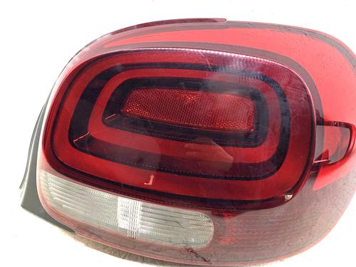Used Right taillight CITROËN C3 III (SX) 1.2 VTi 82 (82 hp) 28935379