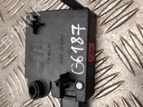 Control unit TESLA MODEL 3 (5YJ3) EV AWD | BP37548363M11 - Image 3