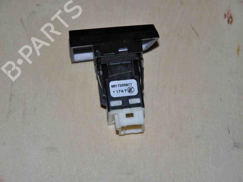 Switch CITROËN C4 Picasso II 1.2 THP 130 | BP28913905I30