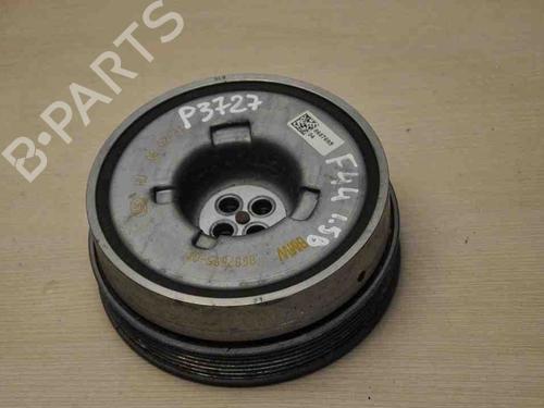 Used Pulley BMW 2 Gran Coupe (F44) 218 i (140 hp) 28912651