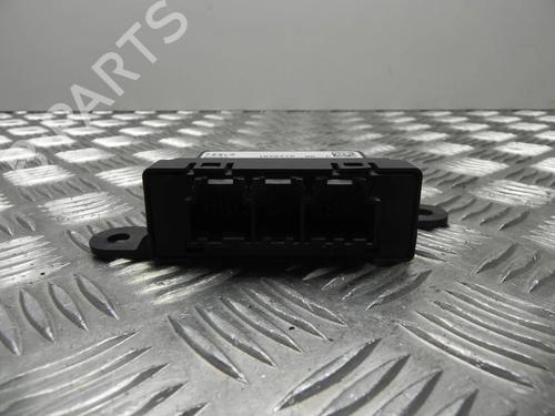 Electronic module TESLA MODEL S (5YJS) 85 | BP28925799M83 - Image 2