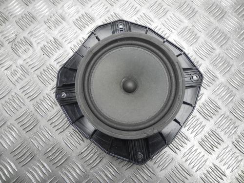 speaker-mercedes-benz-slk-r172-2011-37545647 main image