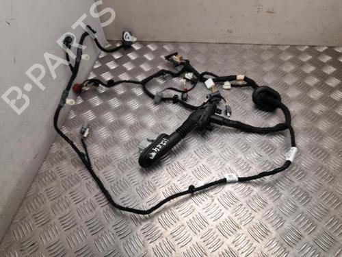Used Wiring harness Wiring harness 37557236 37557236