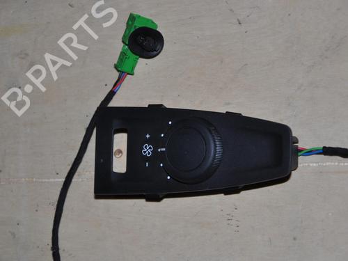 Commande Chauffage CITROËN C4 Picasso II 1.2 THP 130 (130 hp) 28937978