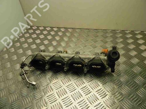 Used Injection rail VW TOUAREG (7LA, 7L6, 7L7) 4.2 V8 (310 hp) 28946805